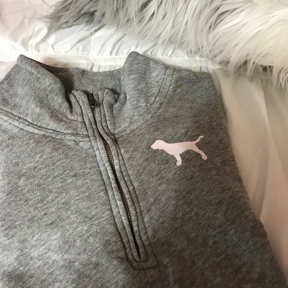 Heather Gray Victoria’s Secret PINK Quarterzip